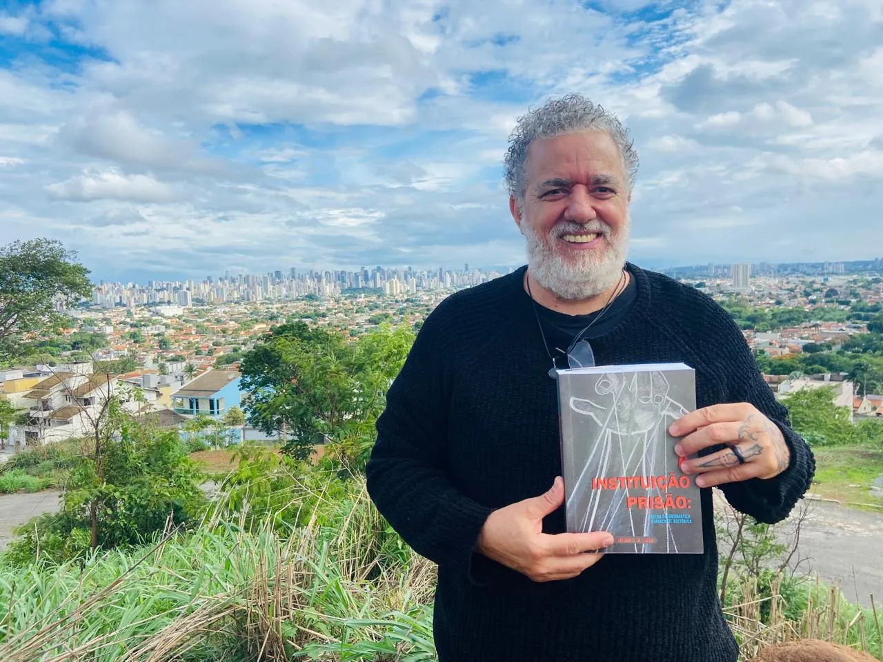 Sociólogo Antônio Lopes reúne 46 nomes para seu novo livro
