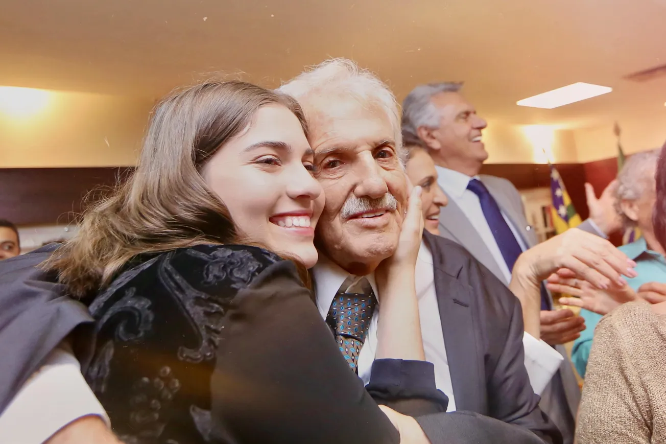 Oração A Cristo Companheiro: conheça a história da prece escrita por Batista Custódio