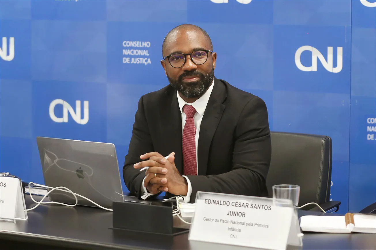 Morre o juiz Edinaldo César Santos Júnior, referência nacional na justiça racial e direitos humanos
