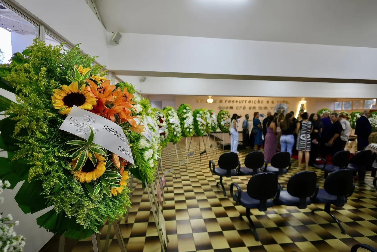 Os dois velórios de Batista
