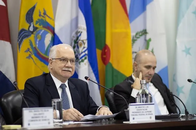 Fachin alerta sobre os desafios da democracia na América Latina