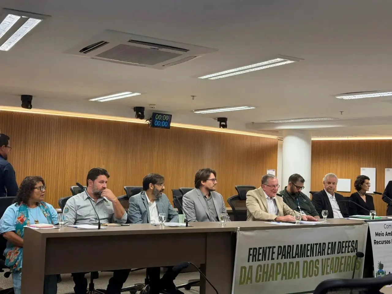 Audiência pública sobre a Chapada dos Veadeiros com representantes da Semad na Assembleia Legislativa de Goiás